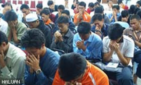 Lebih 180 Pelajar Ikuti Kem Jatidiri dan Kesukarelawanan Remaja 2009