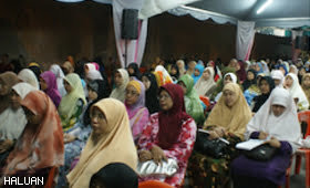 Forum Perdana “Anakku Berjiwa Besar” sempena AGM 2011